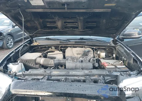 2020 Toyota Tacoma z USA, uszkodzony, nr VIN 5TFCZ5AN2LX244304